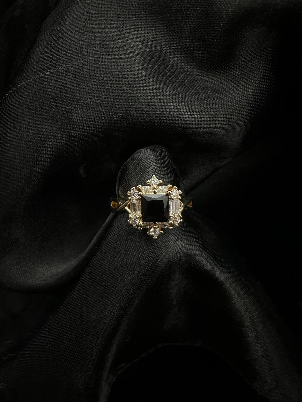 Black Square Ring