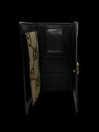 Button Wallet