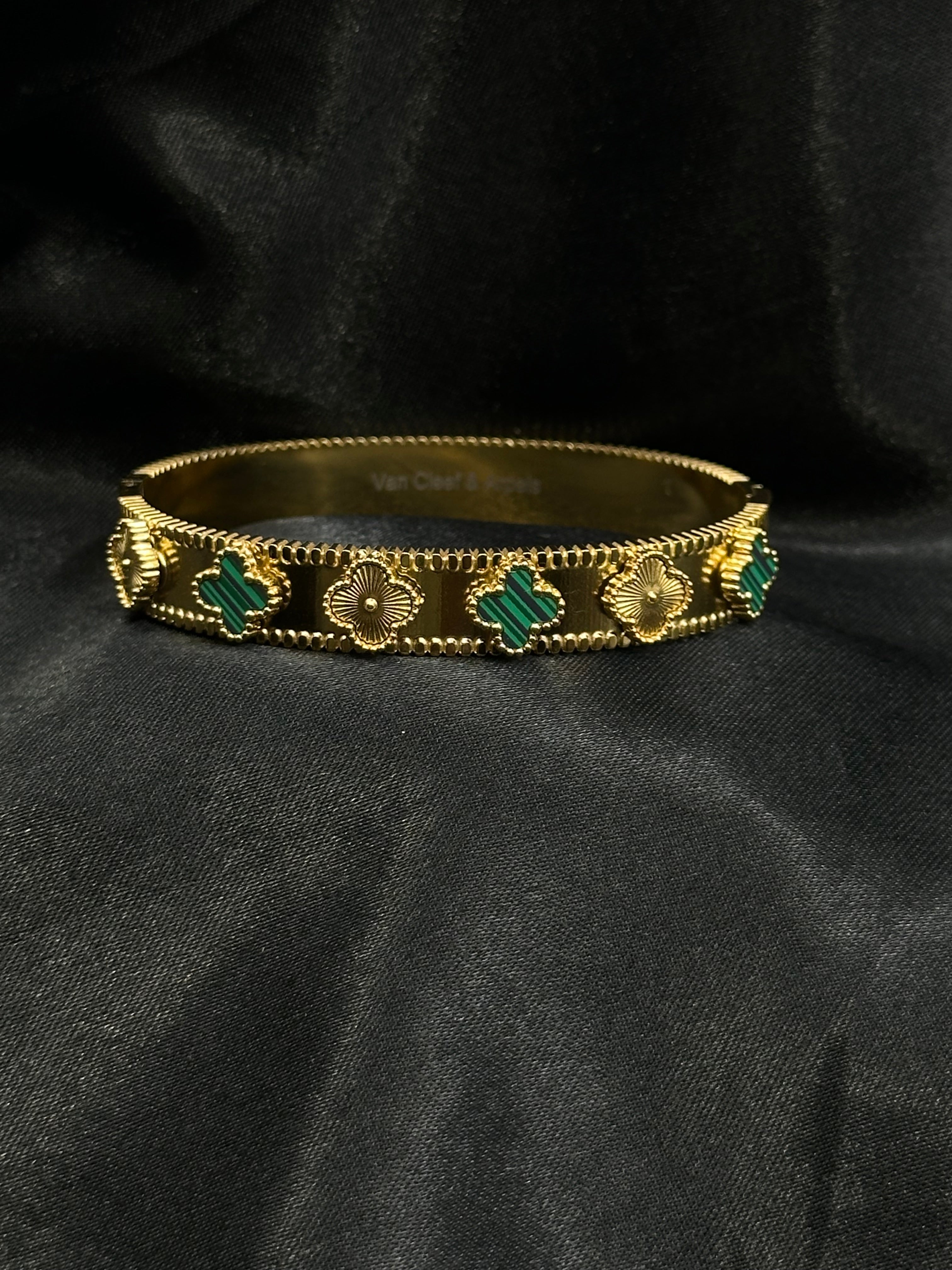 Clover Bangle Bracelet