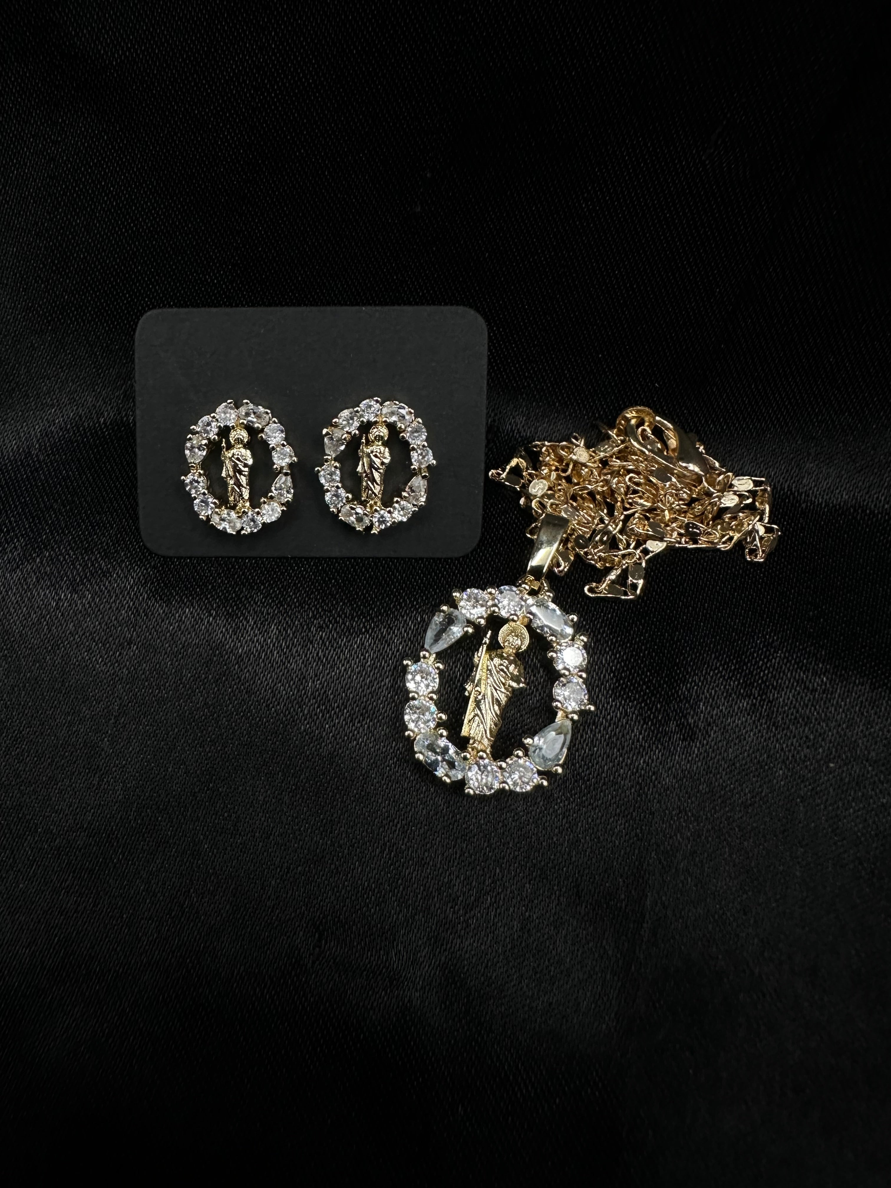 San Judas set