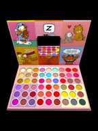 Glass cup & eyeshadow palette