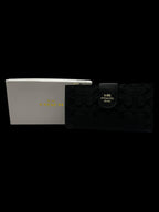 Button Wallet