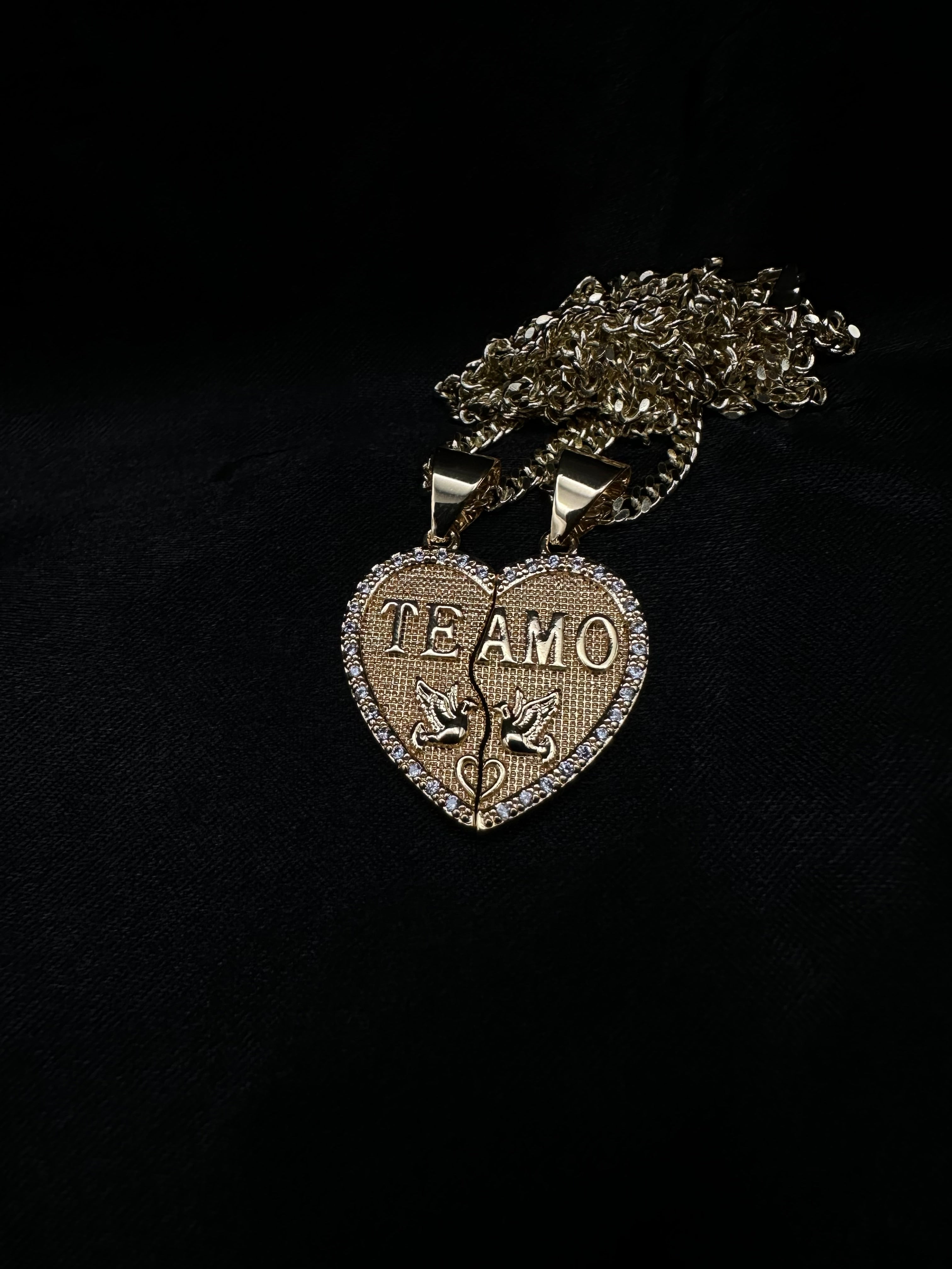 Two Amo Set
