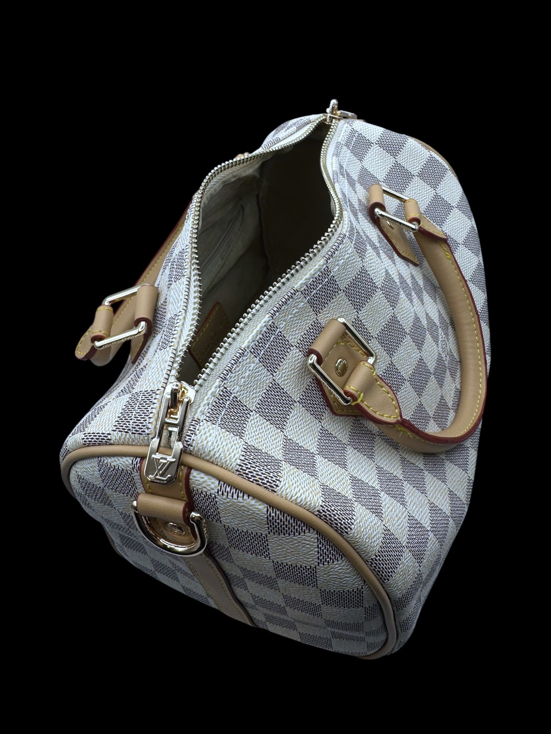 Checkered Speedy
