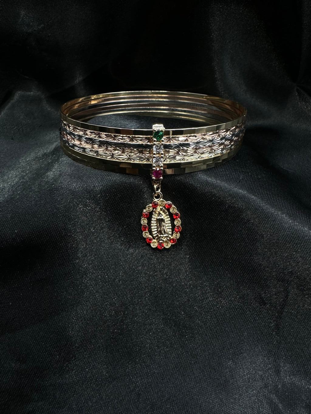 Virgin Mary Semanario Bangle