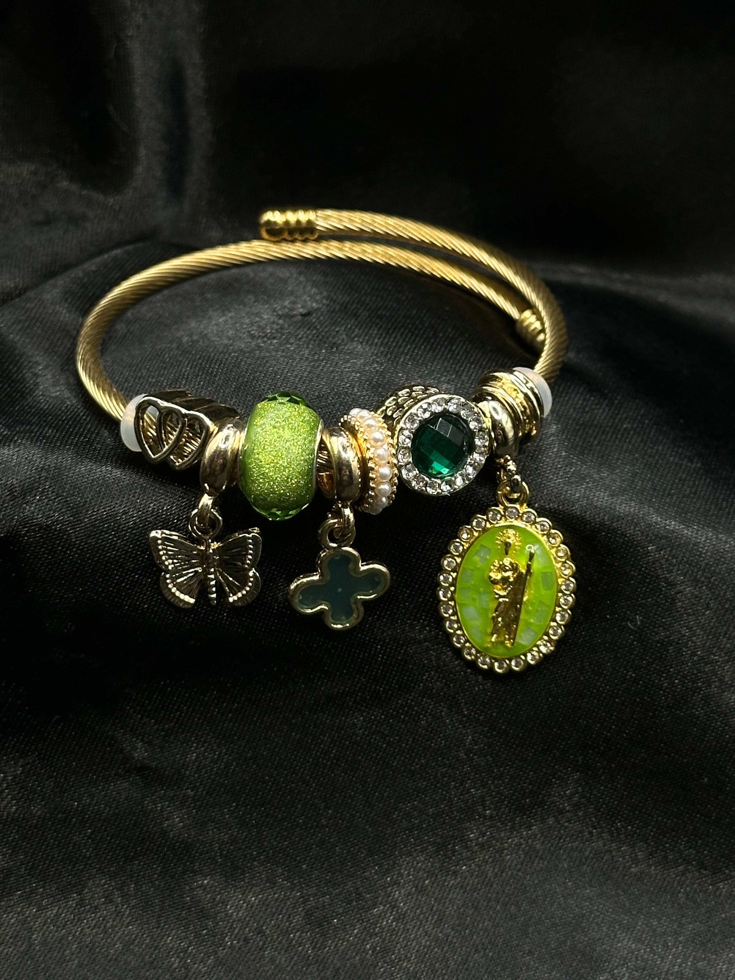 Green San Judas Pandora