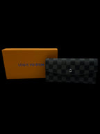 Button Wallet